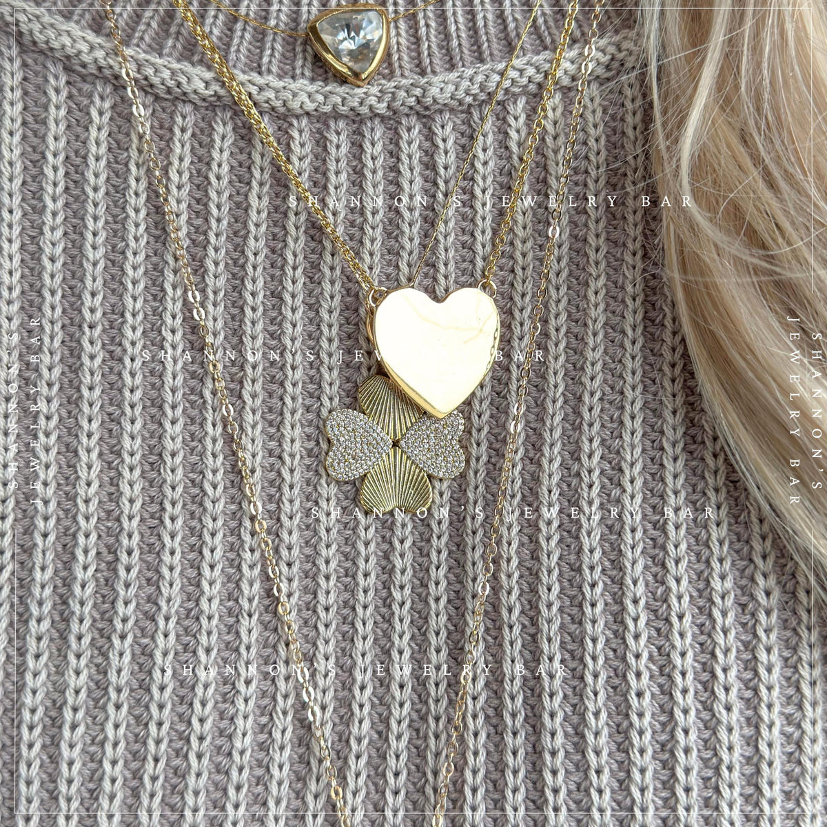 Four Leaf Clover Charm Gold CZ Charm Pendant, Lucky Clover Charm, Gold Charm for Charm Necklace, Charm Bar Pendant, Lucky Jewelry Charm