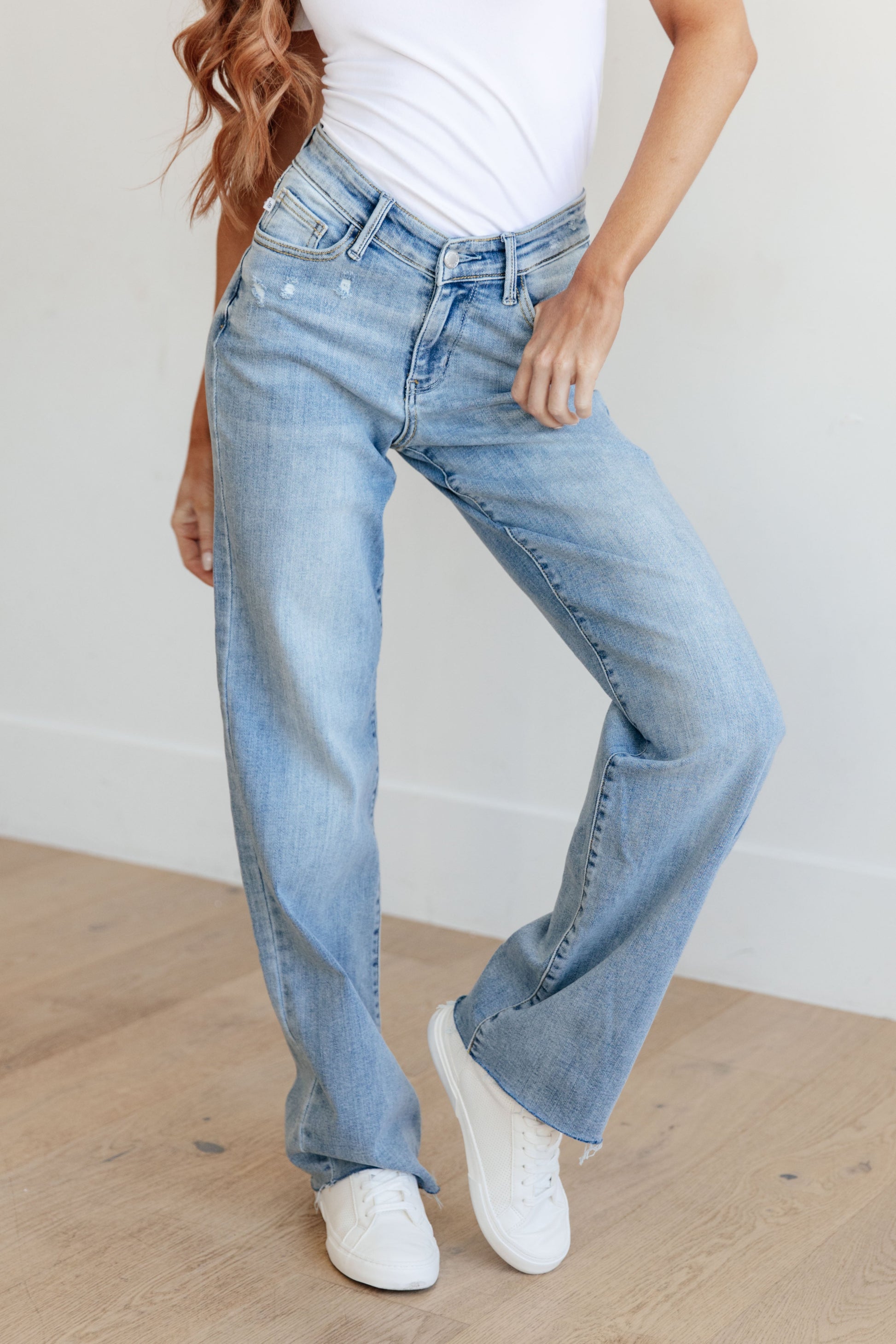 Mildred High Rise V Front Waistband Straight Jeans - Shannon’s Jewelry Bar