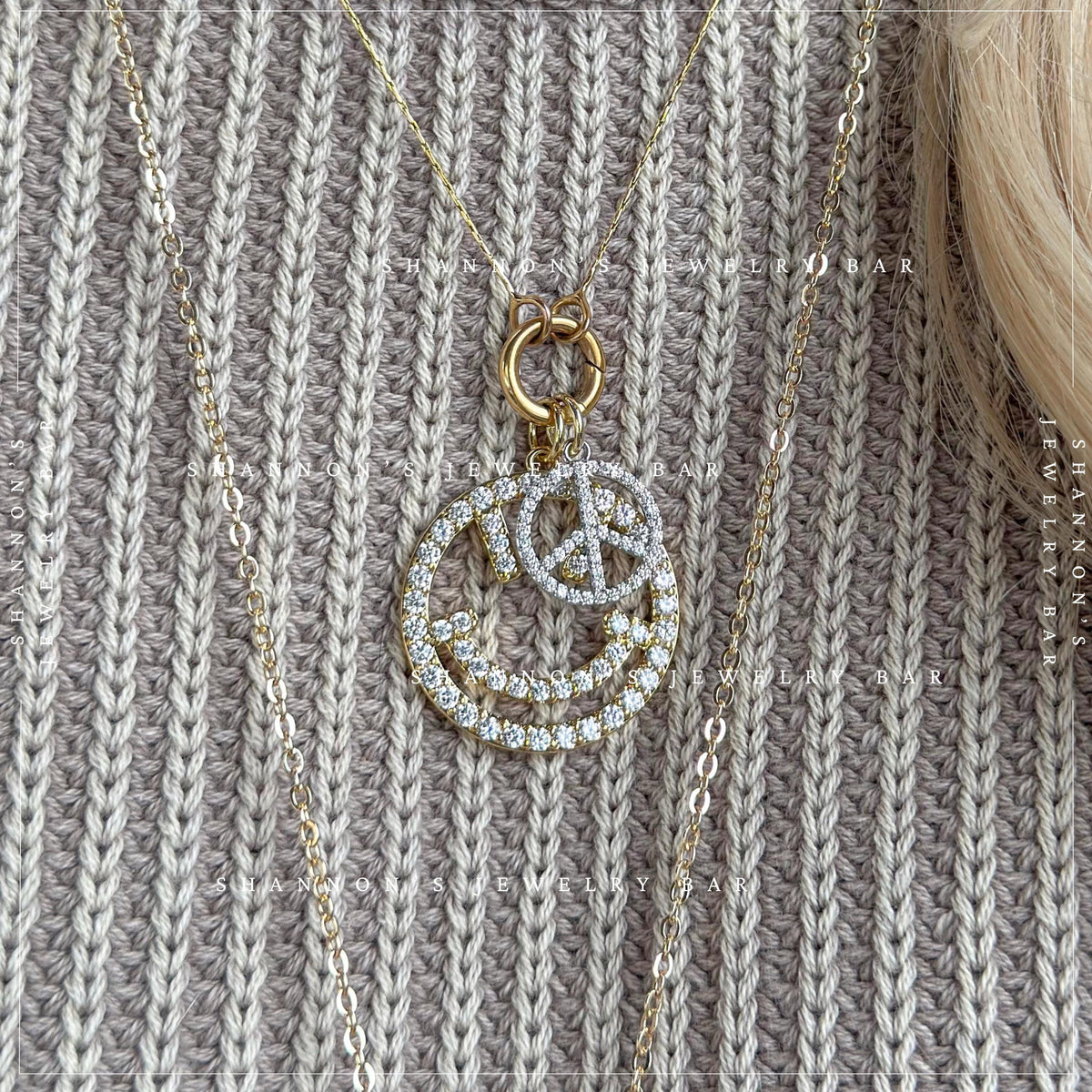 Peace Sign Charm Pendant, CZ Peace Symbol Charm, Boho Jewelry Charm, Festival Necklace Charm, Hippie Jewelry Pendant