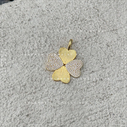 Four Leaf Clover Charm Gold CZ Charm Pendant, Lucky Clover Charm, Gold Charm for Charm Necklace, Charm Bar Pendant, Lucky Jewelry Charm