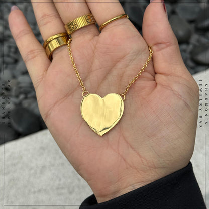 "It Girl" Necklace: 18K Gold Vermeil Heart Pendant Necklace, Minimal Gold Heart Necklace, Custom Engraved Necklace, Everyday Jewelry