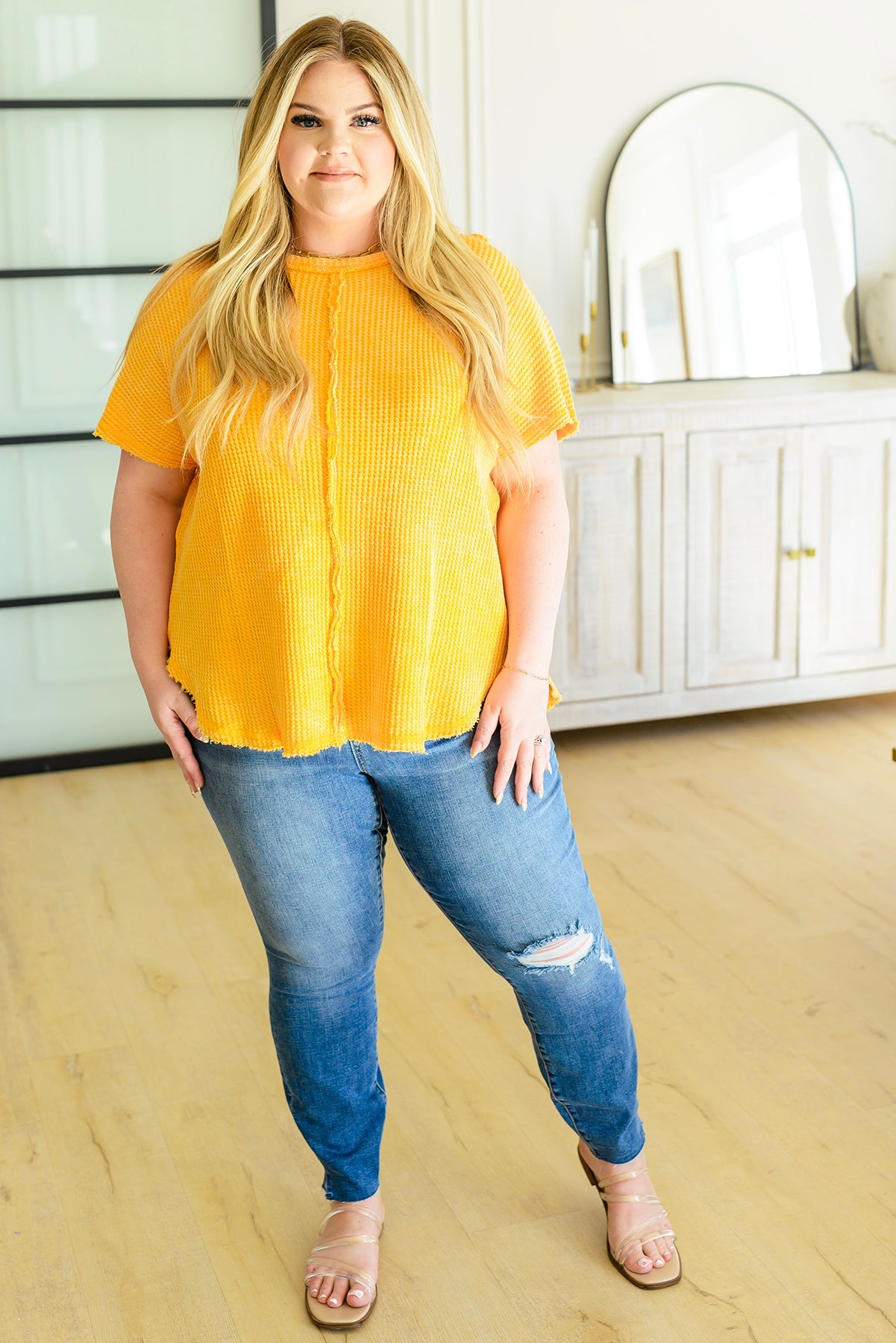 Hi-waisted Dandelion Embroidery Skinny - Shannon’s Jewelry Bar