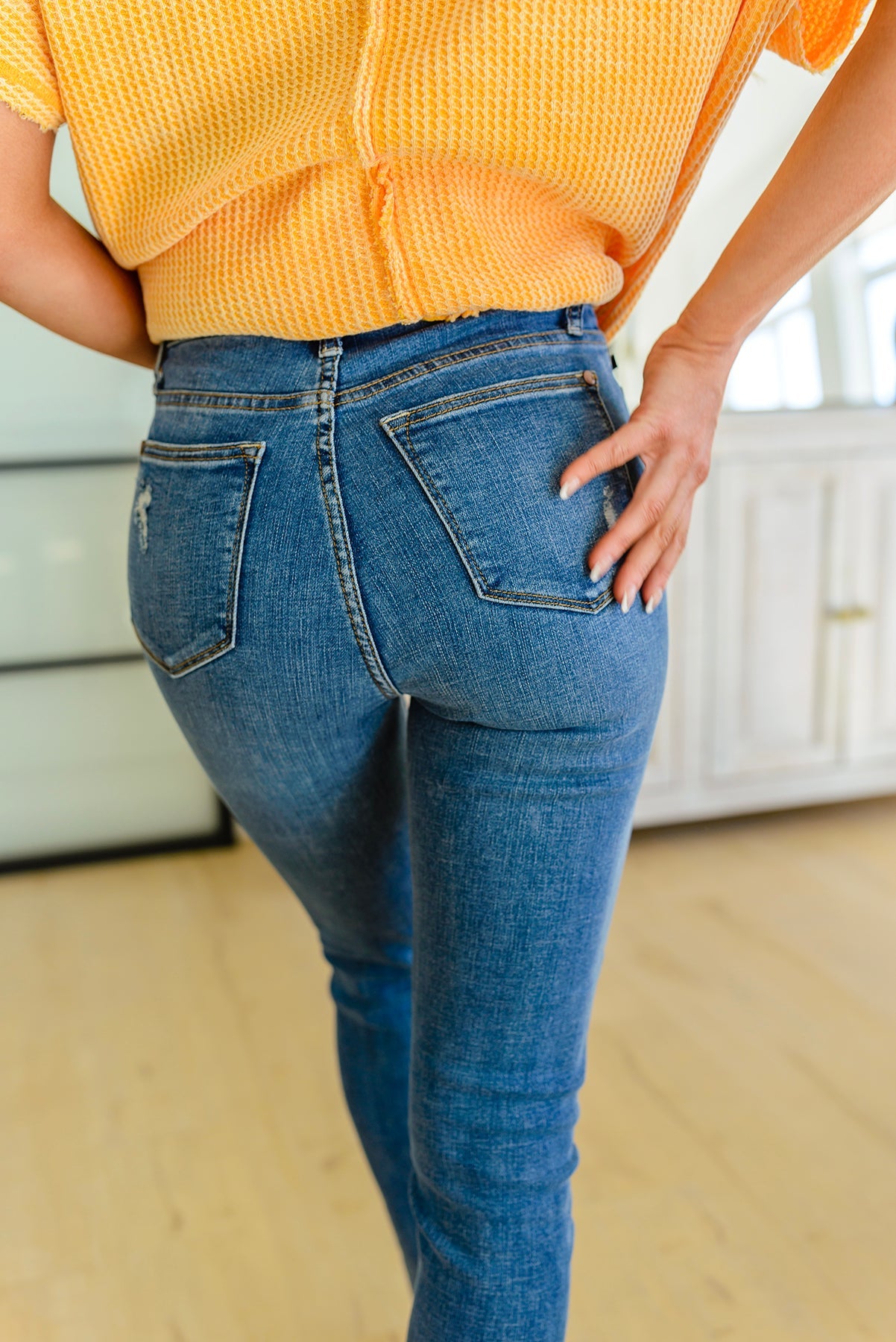 Hi-waisted Dandelion Embroidery Skinny - Shannon’s Jewelry Bar