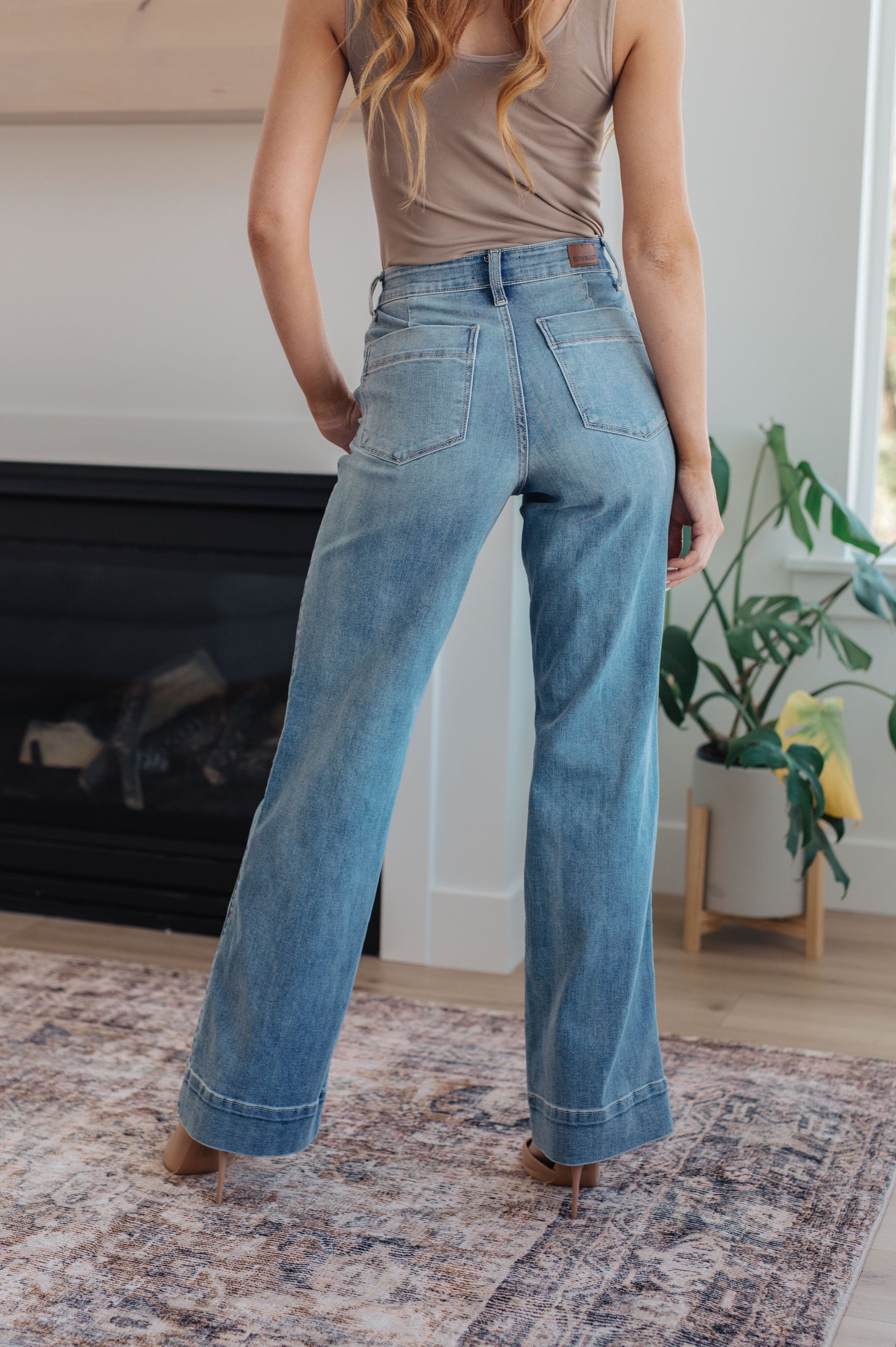 Mindy Mid Rise Wide Leg Jeans - Shannon’s Jewelry Bar